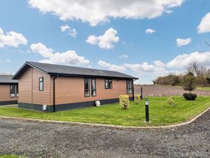 Photo 18- click for photo gallery